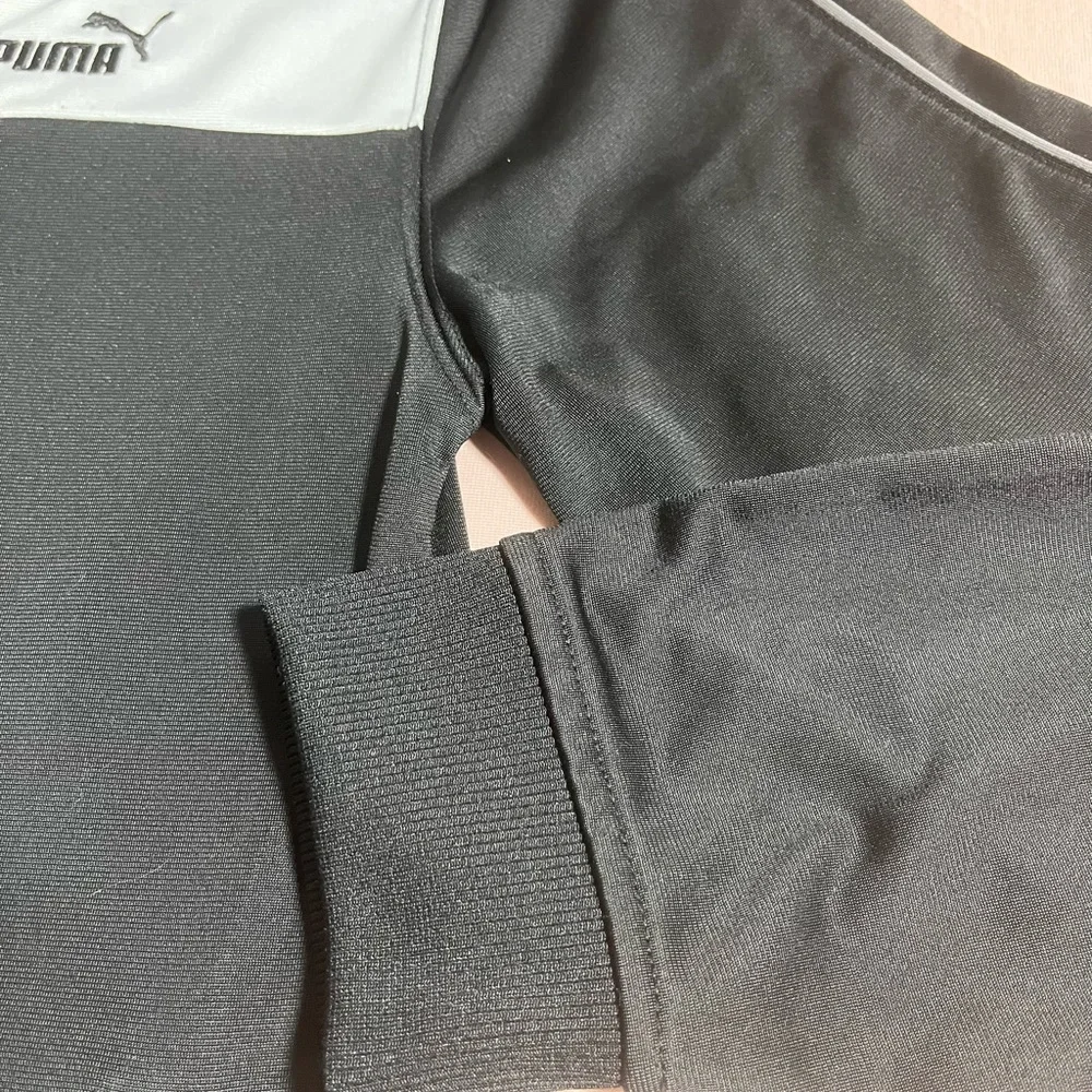 PUMA Black/White Boy Full‎ Zip Jacket